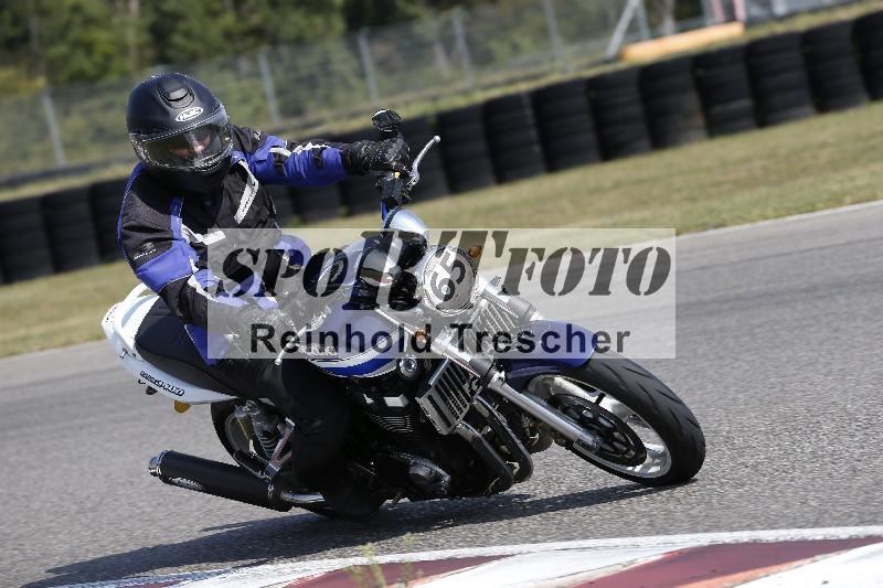 /Archiv-2025/49 26.08.2025 Cornu Master School ADR/gruen-vert/65